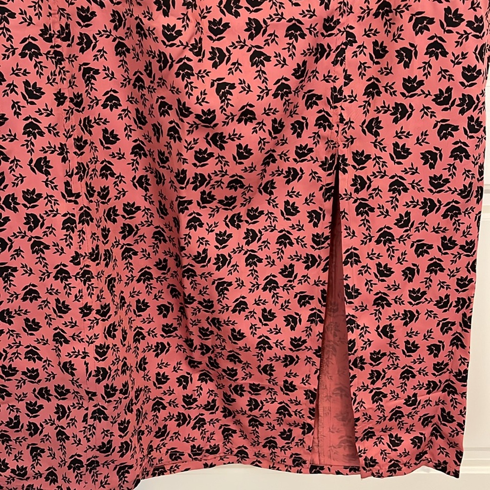 Bila 77 Classic A-Line Skirt Peach Skirt Side Slit Salmon and Black Sexy Midi - Picture 2 of 12